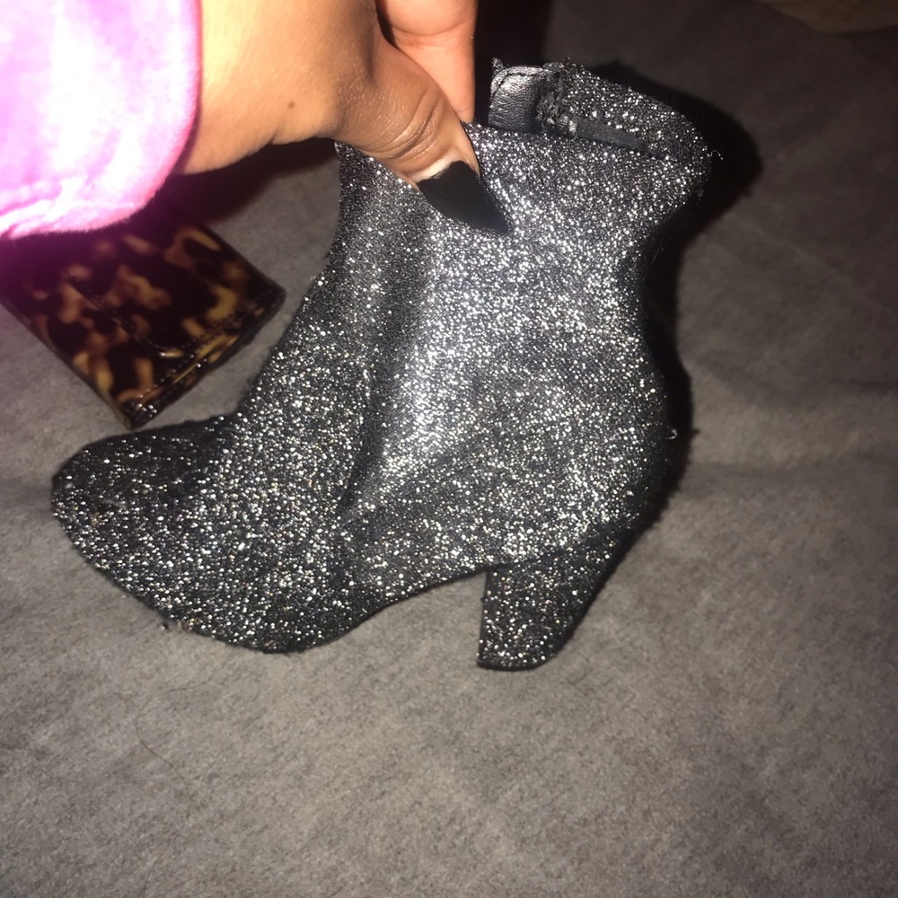 Sparkly bootie